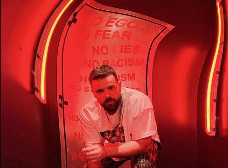 NEW MUSIC | Alban Ramosaj – “T’kom Dasht ?”