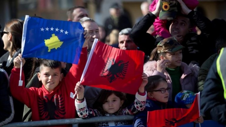 Kosova 12 vite shtet, sot festohet Dita e Pavarësisë