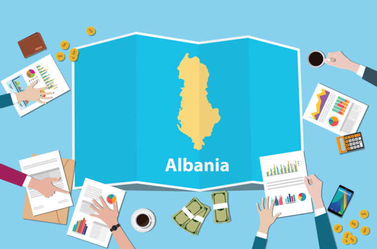 BERZH: Ekonomia shqiptare do të pësojë rënien më të thellë në rajon