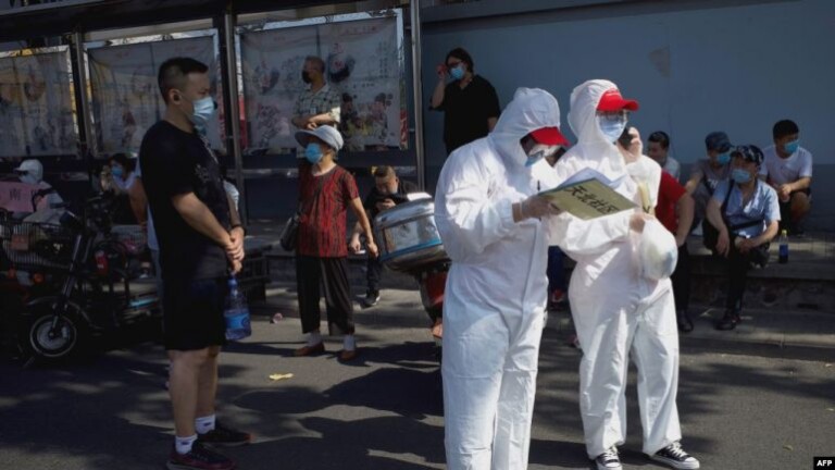 Raste të reja me COVID-19, rikthehet izolimi për 400 mijë banorë në Kinë