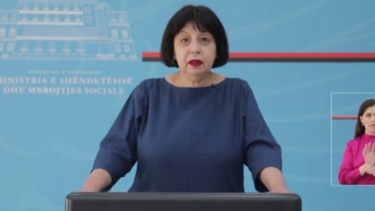 Përkeqësohet situata në vend! Ministria e Shëndetësisë: shkak grumbullimet masive