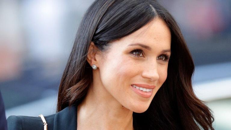 6 këshilla për flokë të shëndetshëm, nga parukierja e Meghan Markle