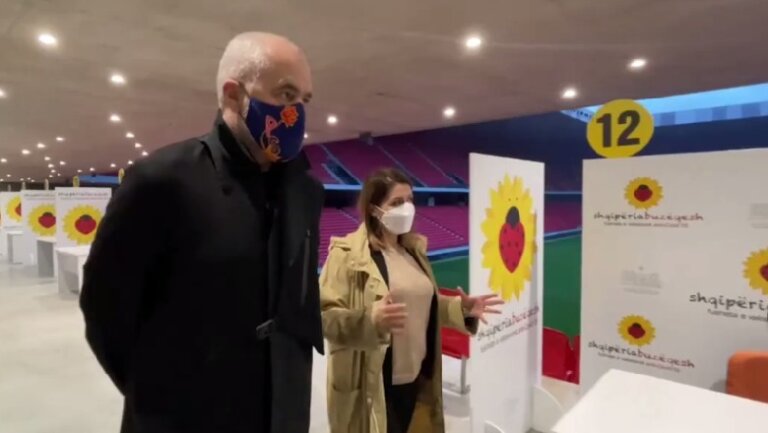 Sot nis vaksinimi ndaj COVID-19/ Rama: Lufta hyn në fazën e ofensivës së madhe për largimin përfundimtar të virusit