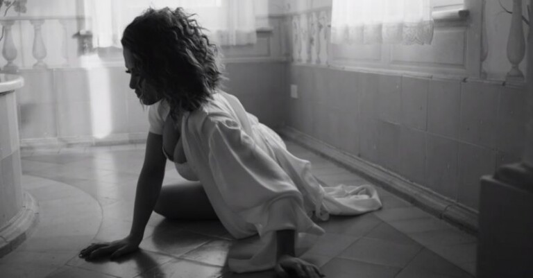 Anxhelina publikon “No drama”!