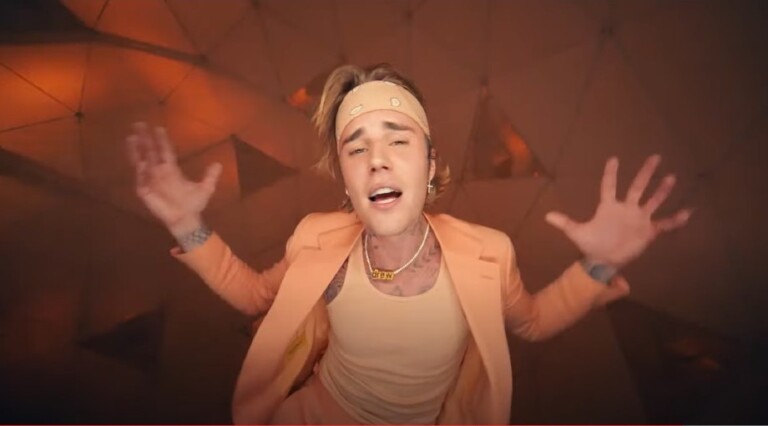 Justin Bieber publikon “Pjeshkat”  :p në bashkëpunim me Daniel Caesar, Giveon