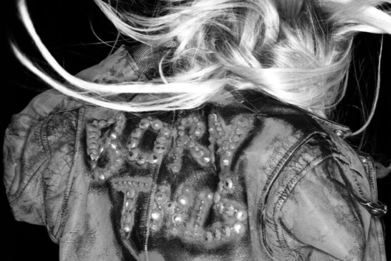 LADY GAGA njofton për publikimin e “BORN THIS WAY THE TENTH ANNIVERSARY”