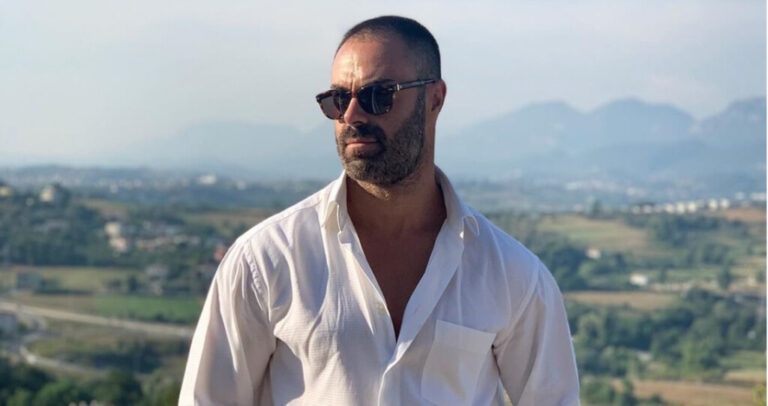 Në këtë 41-vjetor, urimin më të bekuar Landi i West Side Family e mori nga djali i tij i vogël