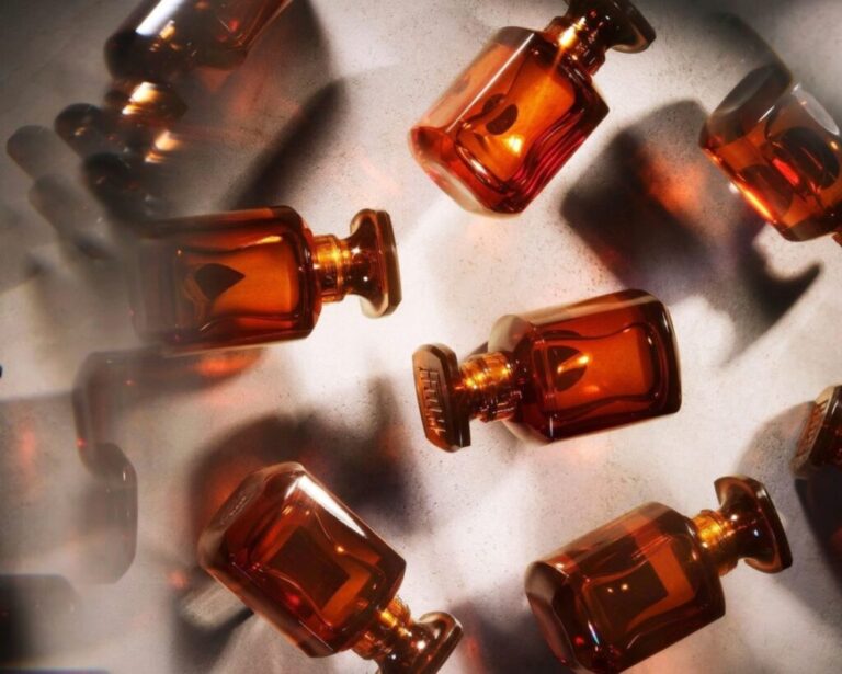 Rihanna po që di si t’i kthejë komplimentet në biznes!