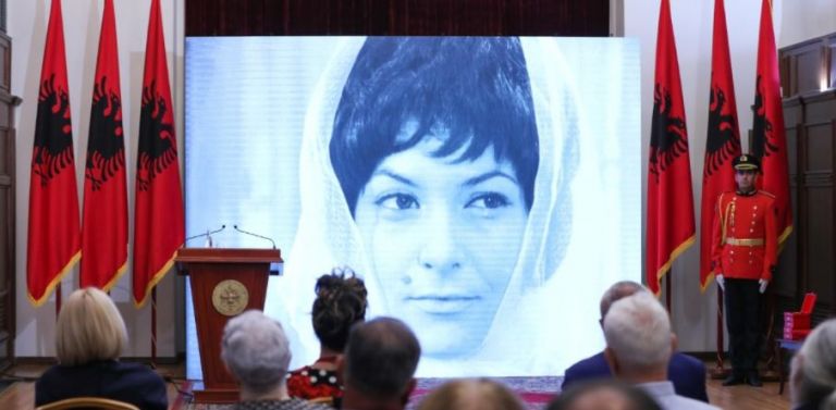 Ndahet nga jeta aktorja e njohur Edi Luarasi