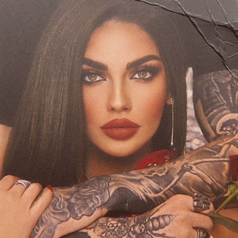 Kënga e re e Beatrix, një dedikim për Donaldin: ‘Mund të dëgjoni anën time të historisë’