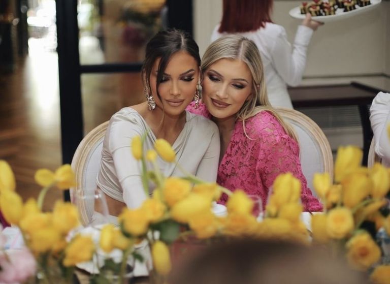 HBD Lori Hoxha ?, urimi i pare publik vjen nga Sara.