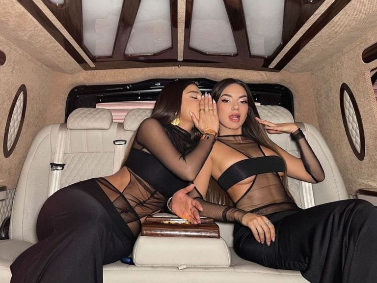 Çfarë po kurdisin përsëri Dhurata Dora dhe Elvana Gjata?