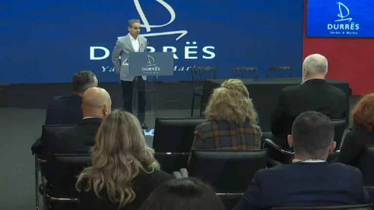 Firmoset marrëveshja për Portin e Durrësit/ Alabbar: S’jam ndjerë kurrë si sot! Do bëhen gjërat më të përparuara në botë, nuk do ju zhgënjej…