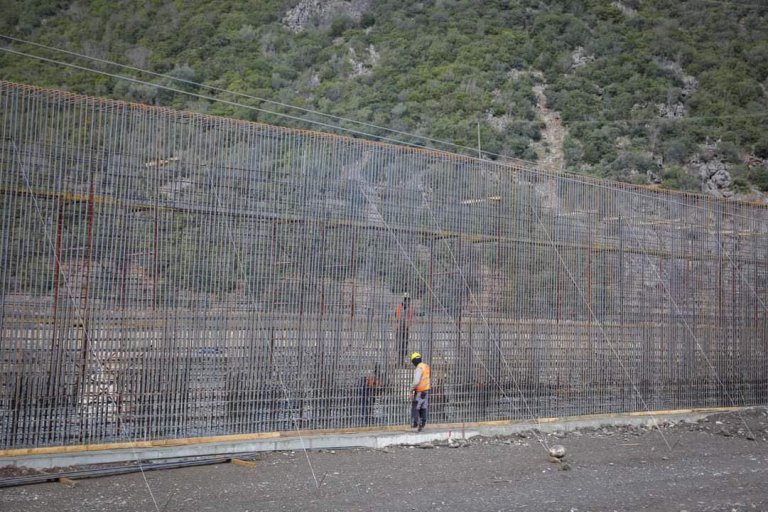 Rama publikon pamje nga punimet për zgjerimin e aksit Elbasan-Qafë Thanë: Do të shkurtojë distancat…