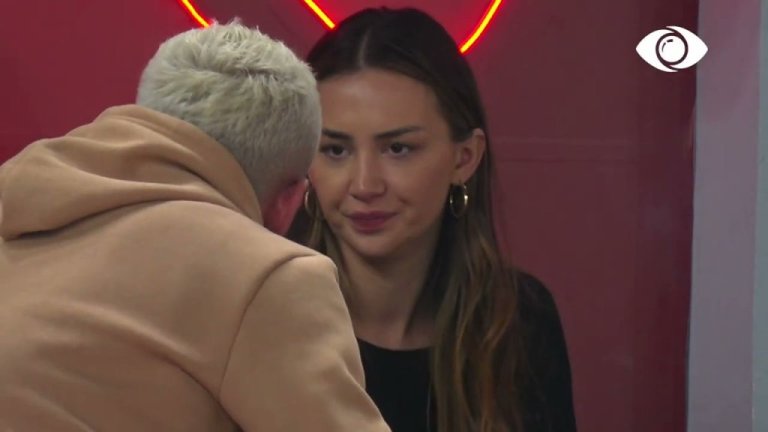 “Mezi paske pritur moj vajzë”/ Luizi bëhet xheloz për Kiarën, reagon ashpër ndaj saj…
