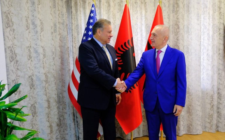 Escobar takon Xhaçkën dhe Metën. SHBA do të monitorojë zgjedhjet lokale të 14 Majit!