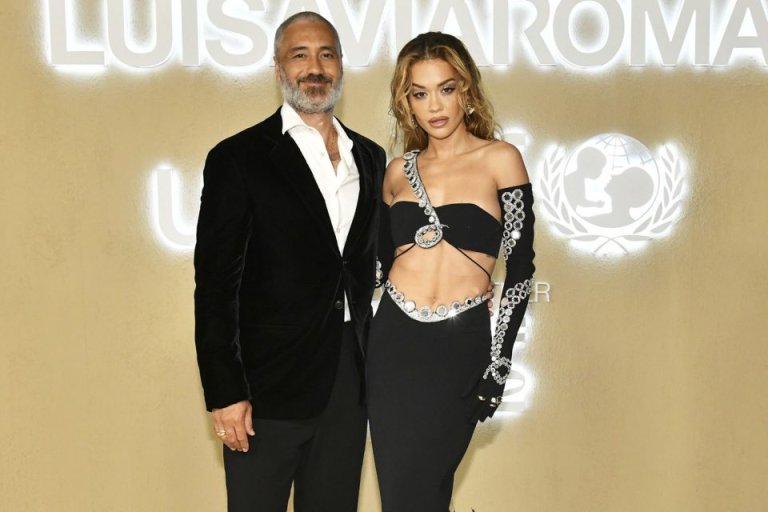 Rita Ora tregon zënkën e fundit me partnerin dhe paska qenë për shkak të punës!