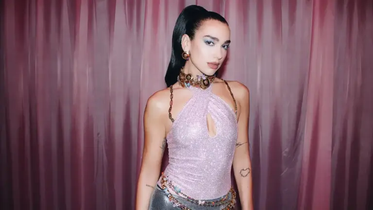 Dua Lipa publikon “Dance The Night” dhe sapo shtoi kureshtjen për filmin “Barbie”.