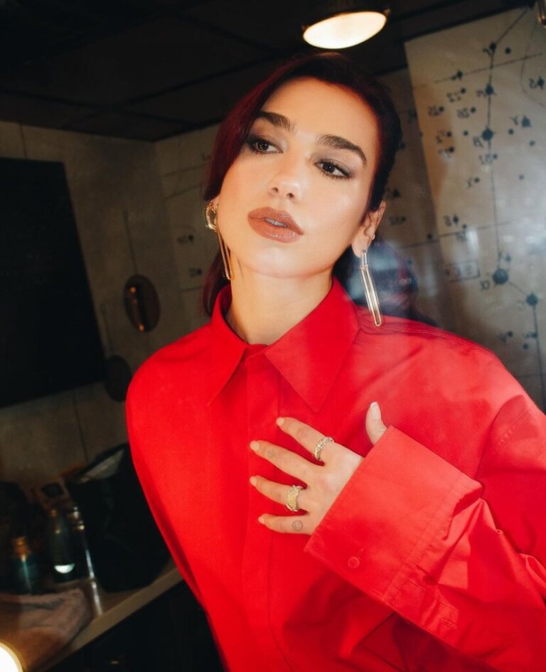 Dua Lipa merr vendimin drastik në Instagram!