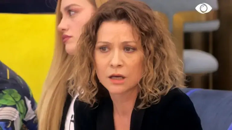 “Na ndyni kujtimet”, banorët i fshehin Eglës fotografinë e babait!