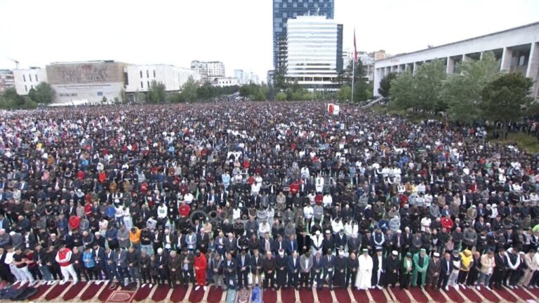 Falja e Fitër Bajramit, Komuniteti Mysliman njoftim të rëndësishëm për besimtarët!