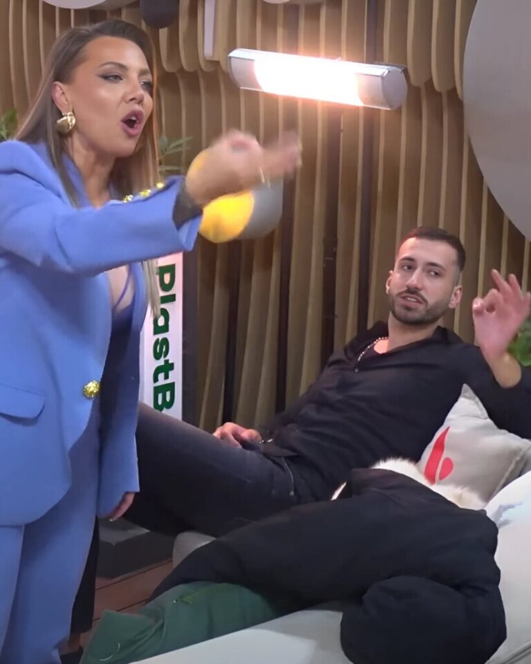 Tensione pas spektaklit të së martës/ Jozi-Laertit: Pijanec i keq!