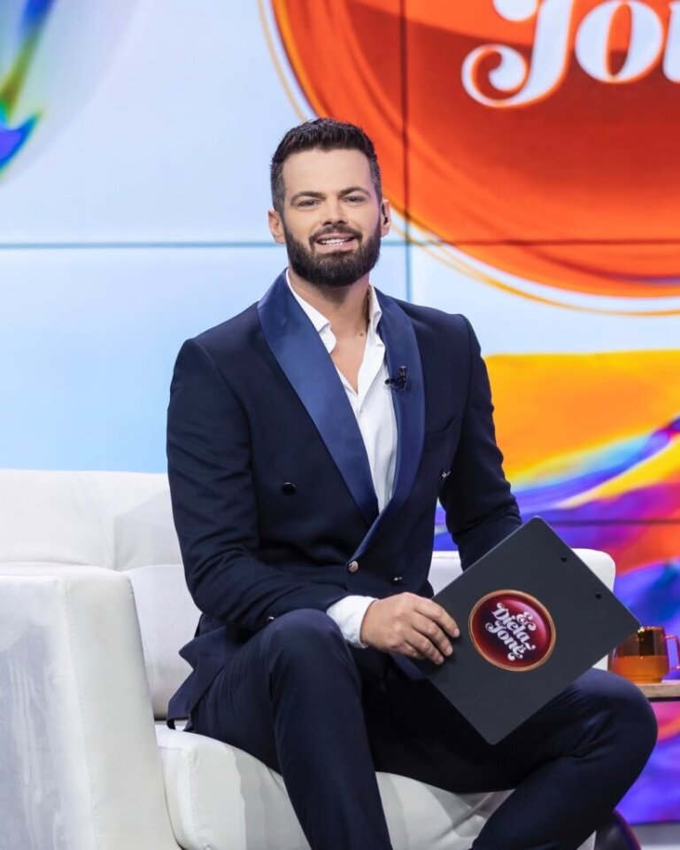 “Do flas shumë shpejt”/ Ermal Peçi largohet nga RTSH, i pezullohet emisioni.