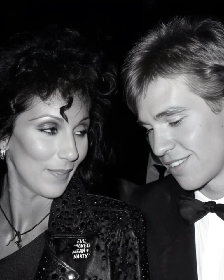 Cher i jep lamtumirën e ndjerë Val Kilmer: ‘Do të më mungosh, Valus’.