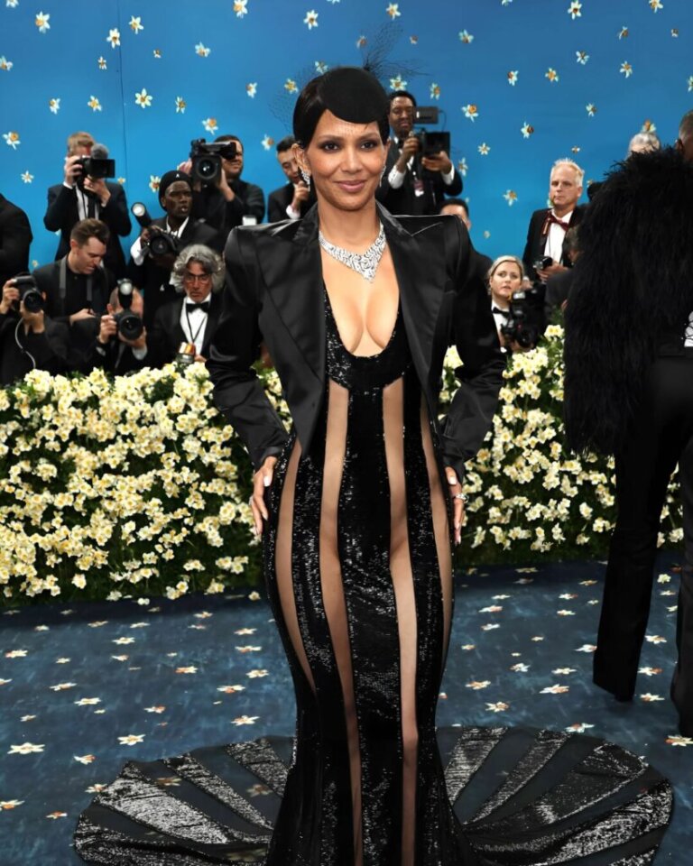 Met Gala 2025: Halle Berry dhe fustani që i bëri të gjithë të kthenin kokën.