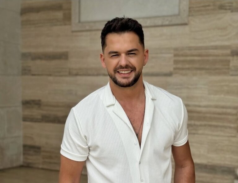 Pas raportimeve për rrahje nga dasmorët, reagon Shpat Kasapi.