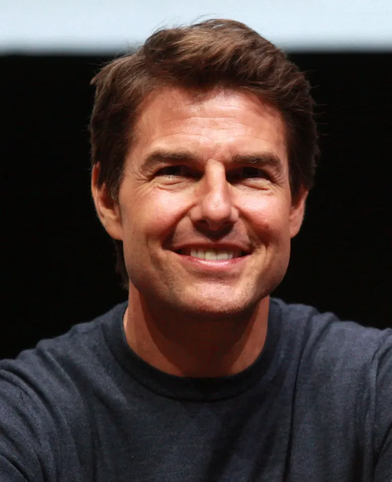 Rastësi e çuditshme, të gjitha ish-gratë e Tom Cruise ishin 33 vjeç kur u divorcuan.