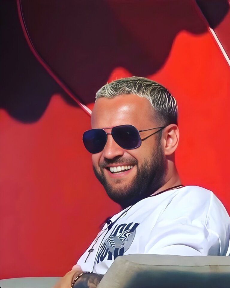 Mateo ‘thumbon’ Luizin: Do shpikësh ndonjë sëmundje tjetër?