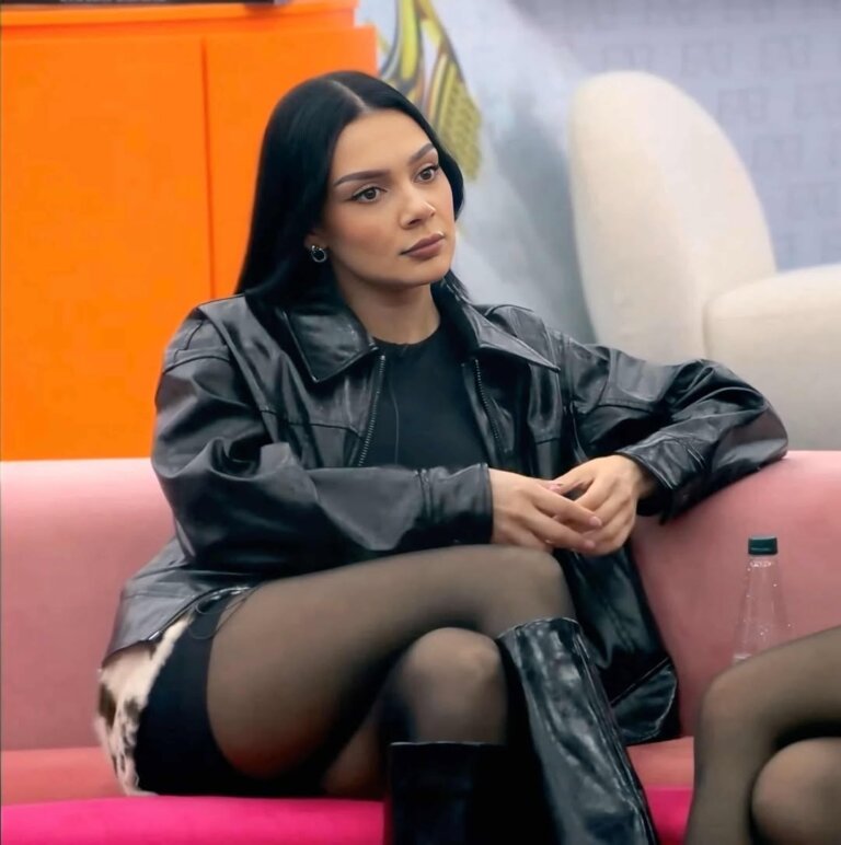 Arjan Konomi përplaset ashpër me Krusitën: Ishe zhgënjim total, vetëm merrje frymë.